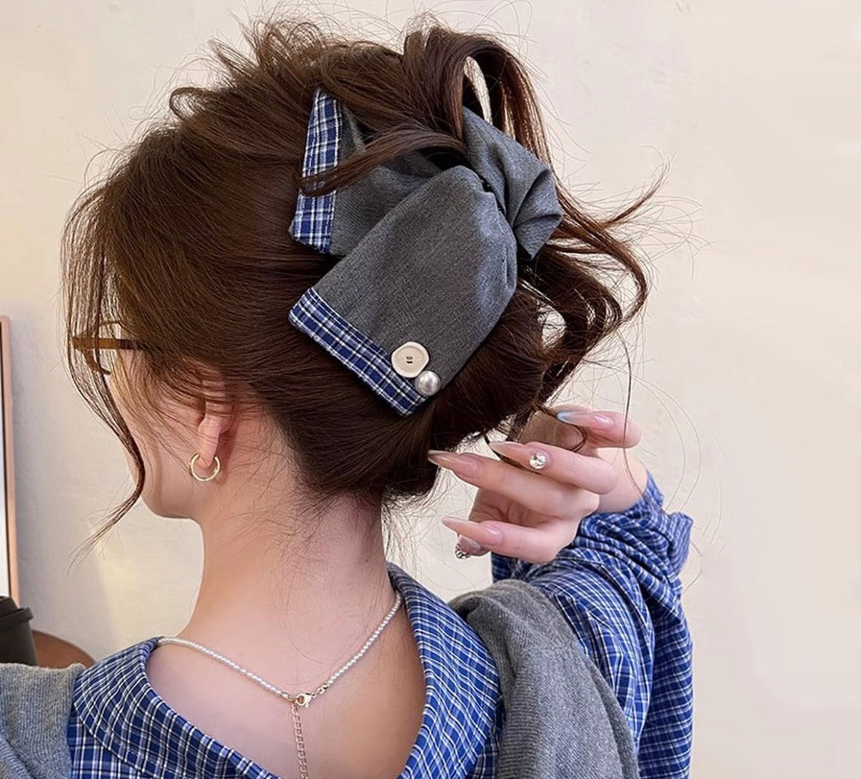 Large Bow Hair Claw Clip for Women – Strong Hold Non-Slip Clip for Thick Hair