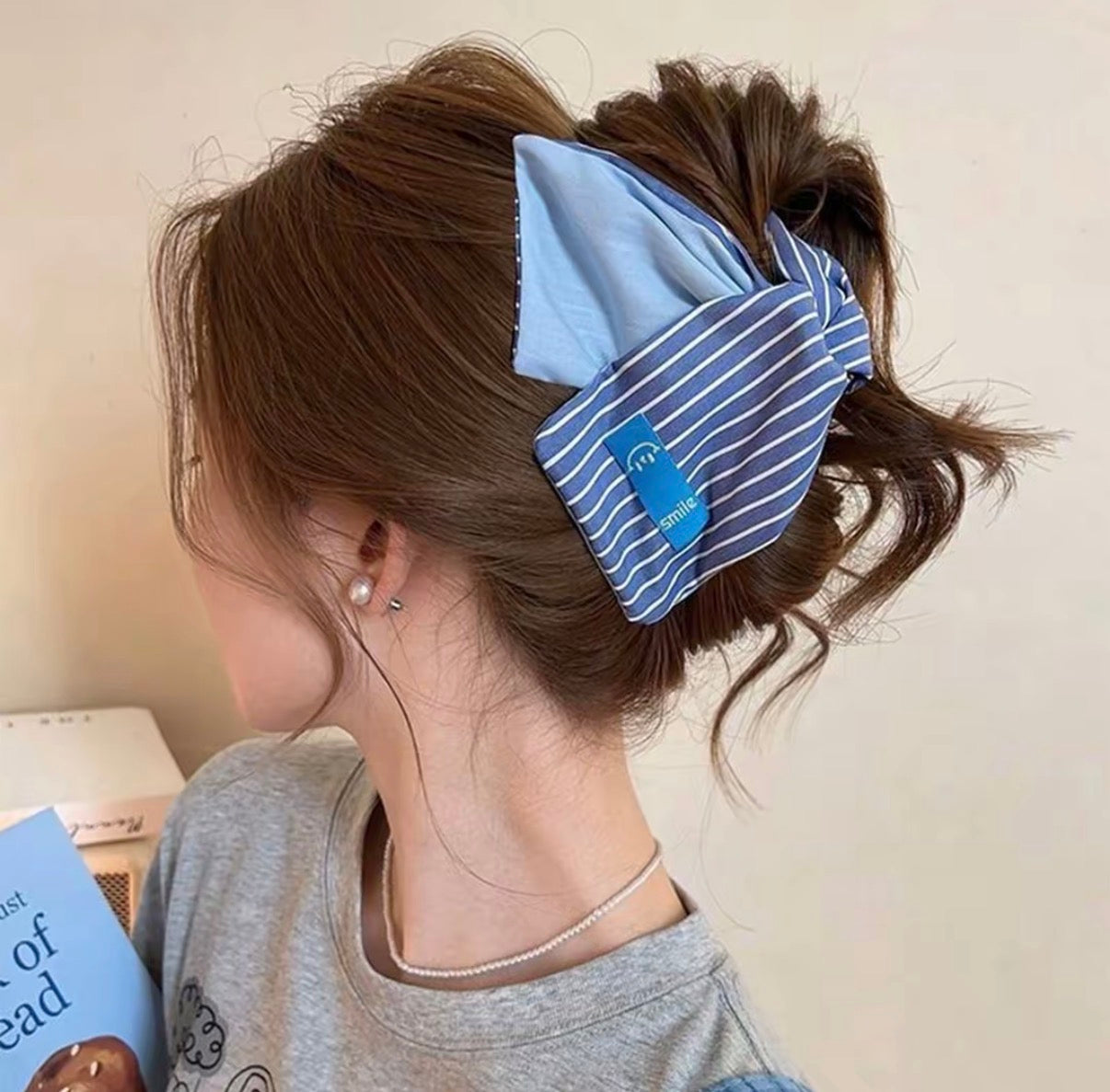 Large Bow Hair Claw Clip for Women – Strong Hold Non-Slip Clip for Thick Hair